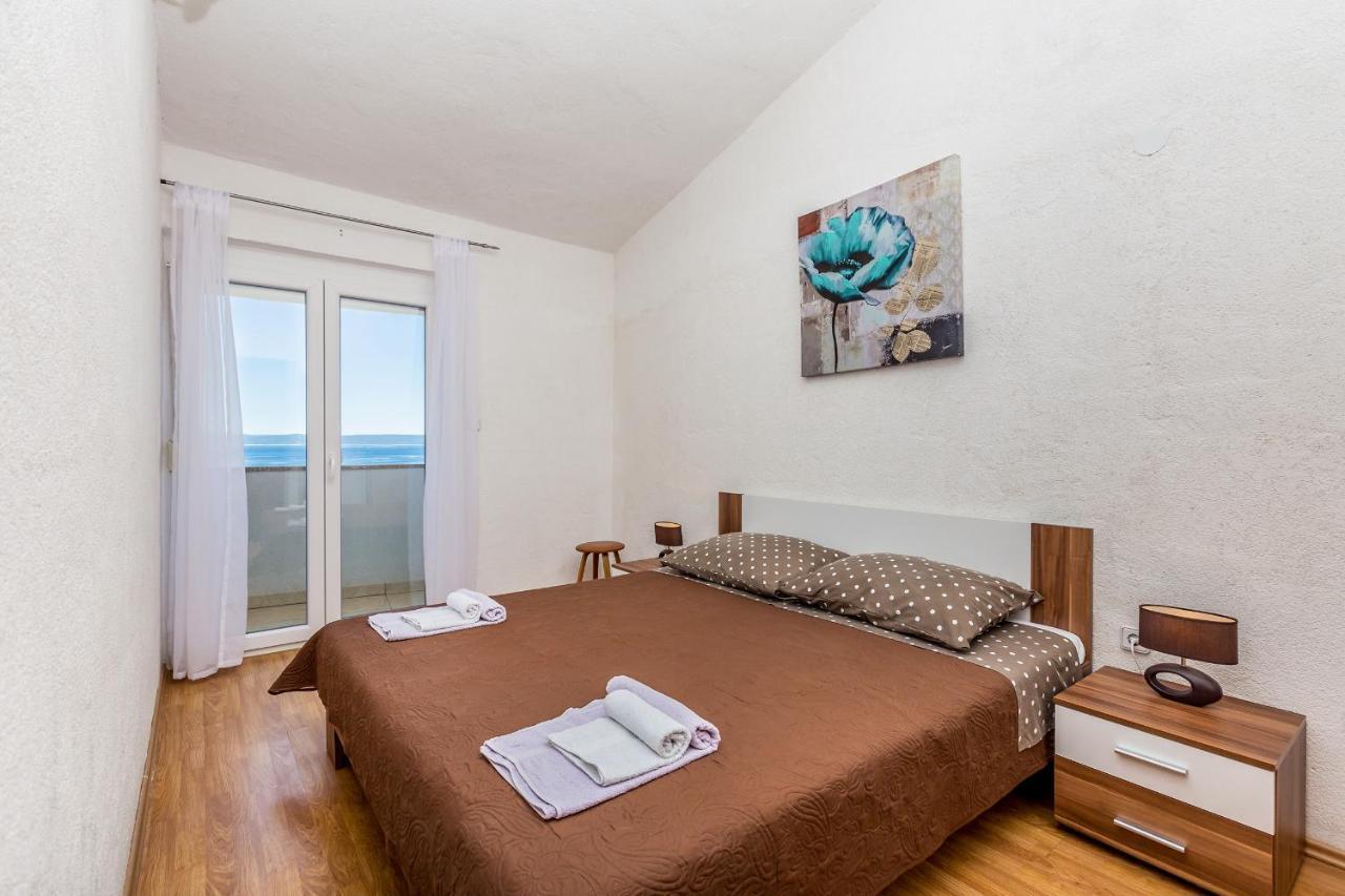 Private Accommodation Stara Baška Kültér fotó