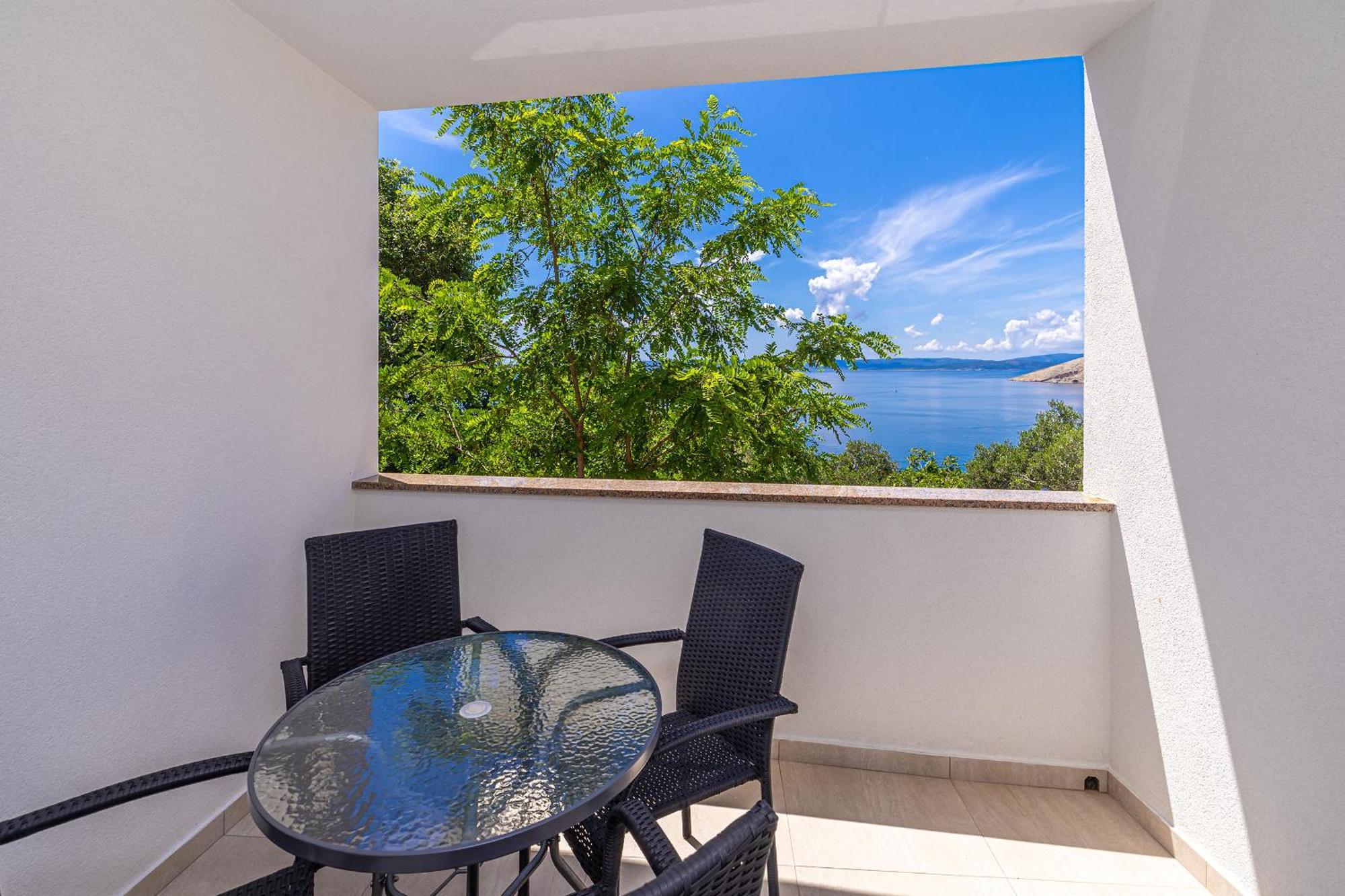 Private Accommodation Stara Baška Kültér fotó